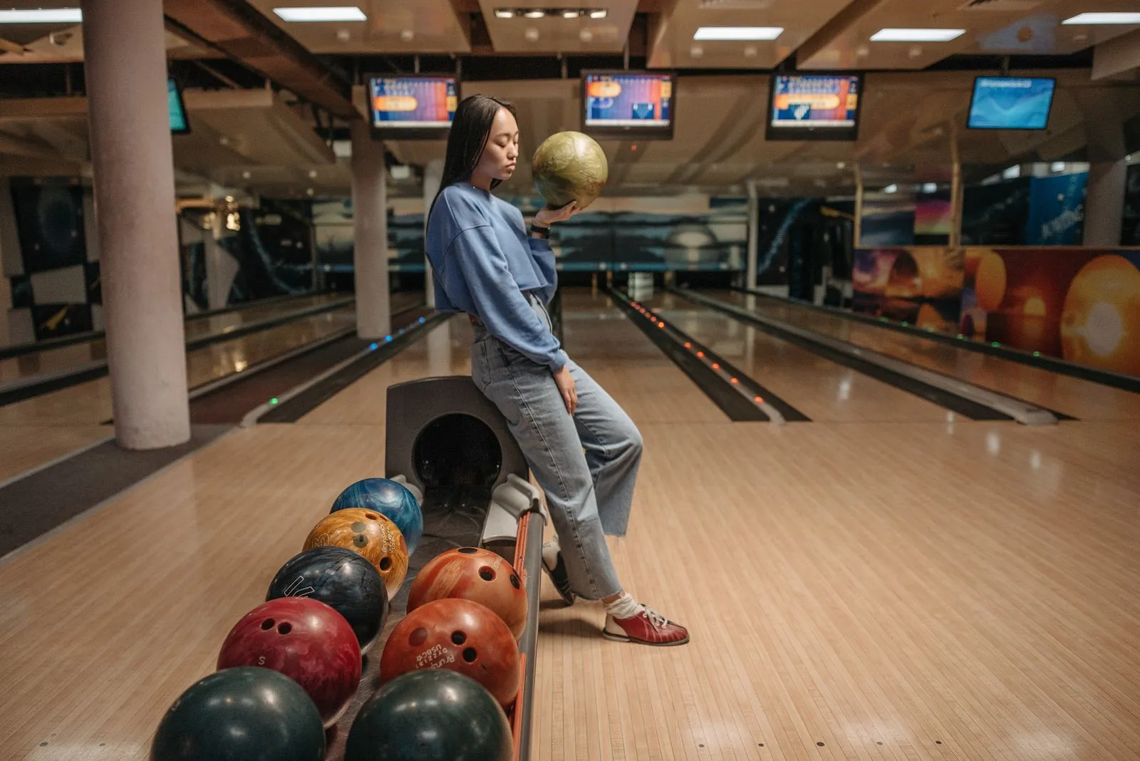 How to Plan an Accessible Bowling Visit